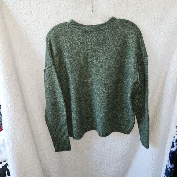 LEGENDAY OUTFITTERS Green Sweater Size Medium - Picture 4 of 4